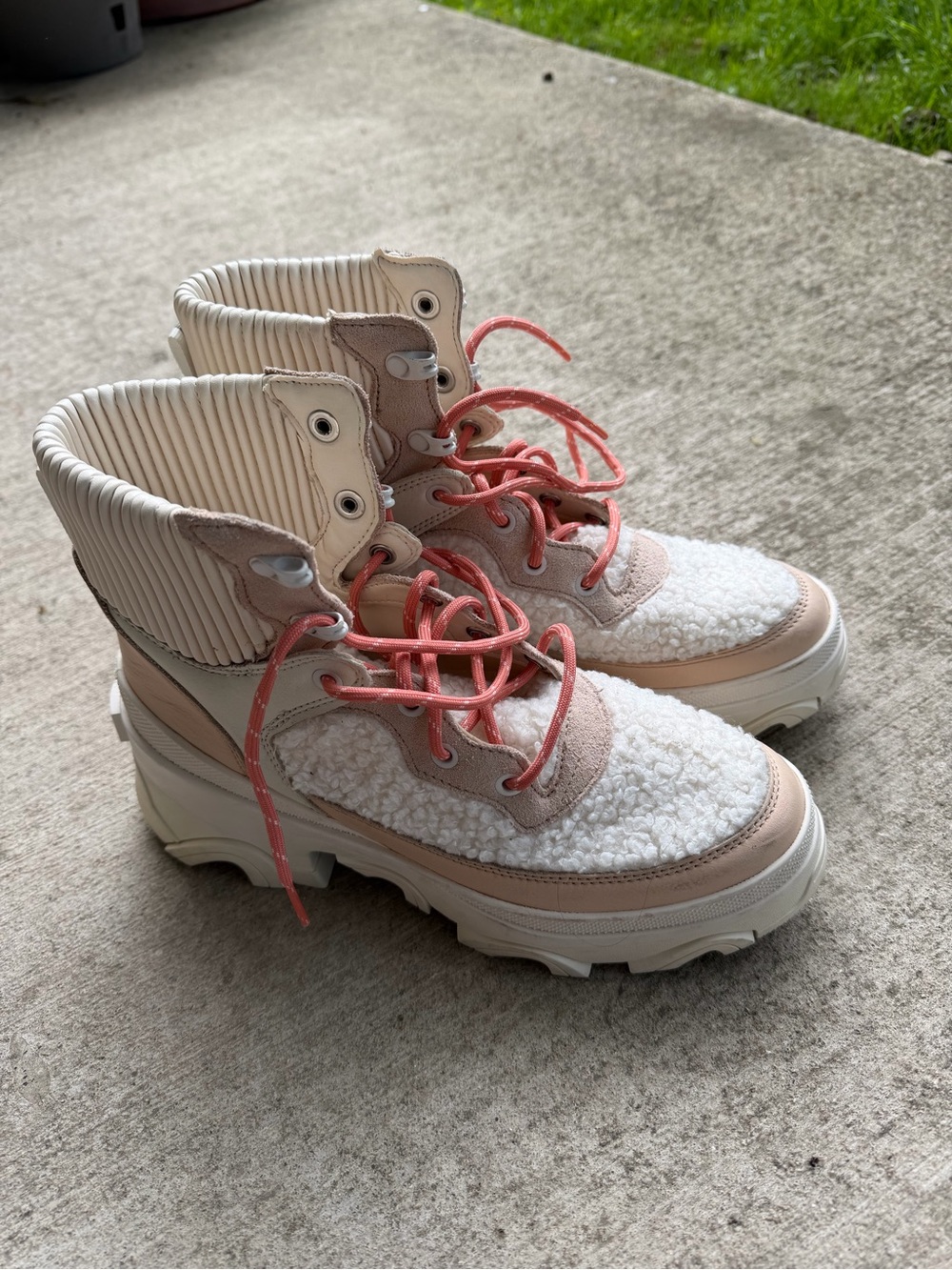 Sorel Cream Hiking Boots with Coral Laces